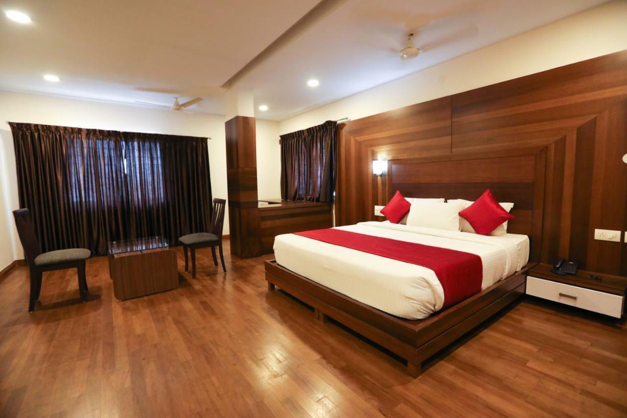 Traders Hotel - Kankanady, 망갈로르 외부 사진